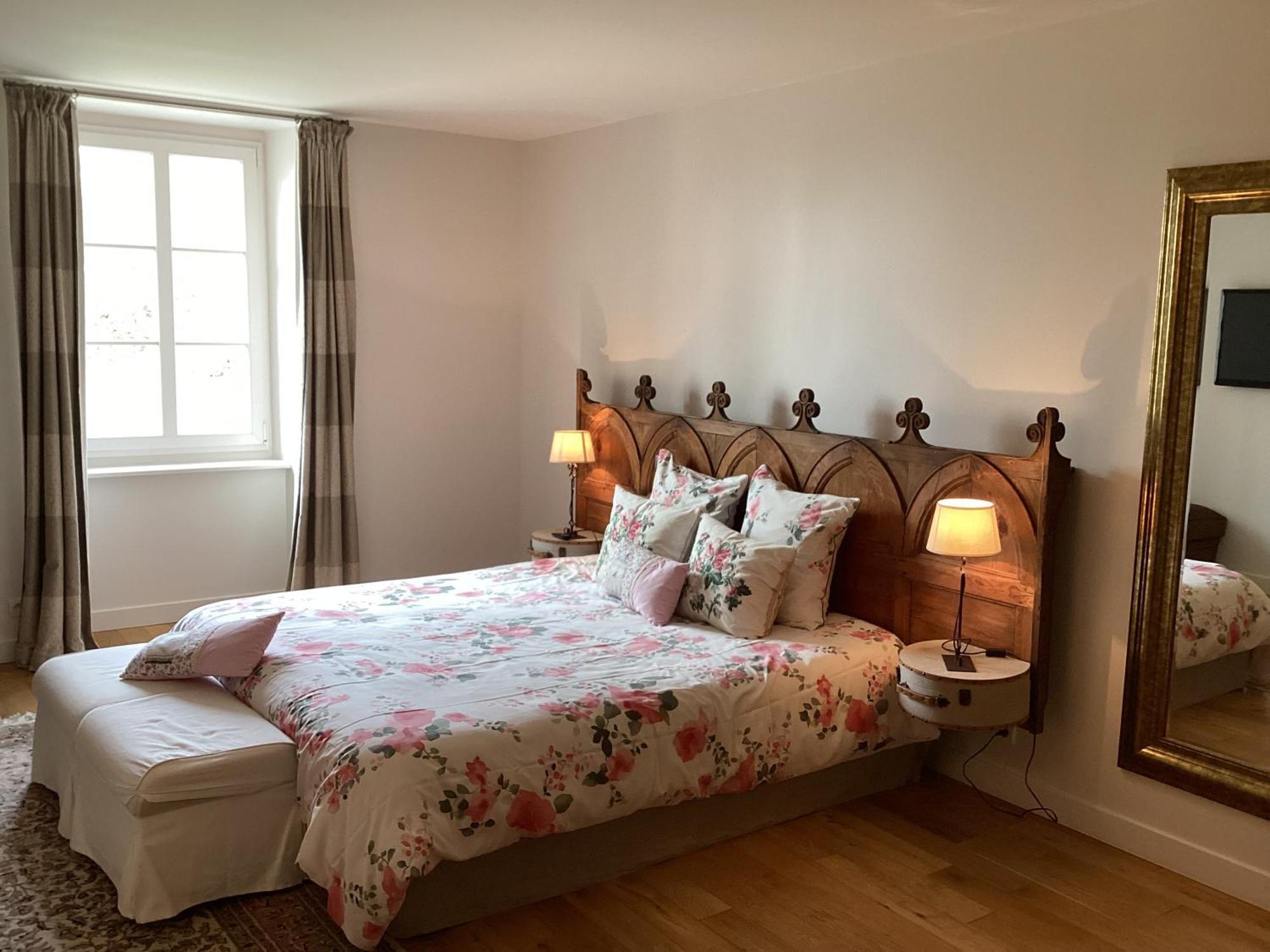 Au Chateau La Lucerne-d'Outremer Bagian luar foto